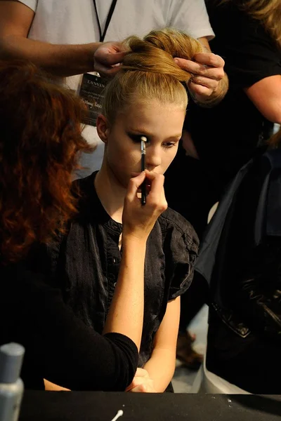 Look 17